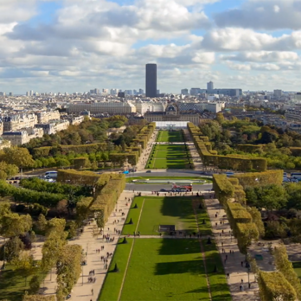 L'Agence LunaWeb présente à Paris, dans le quartier de Montparnasse